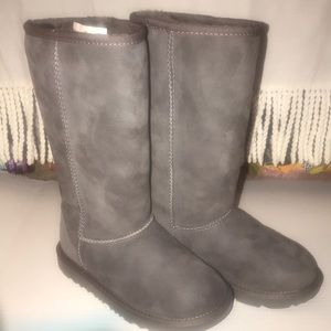 Brand New! Kids Gray Classic Tall Ugg Boots